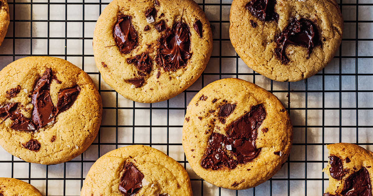 How to make Air Fryer Classic Chocolate Cookies Living North