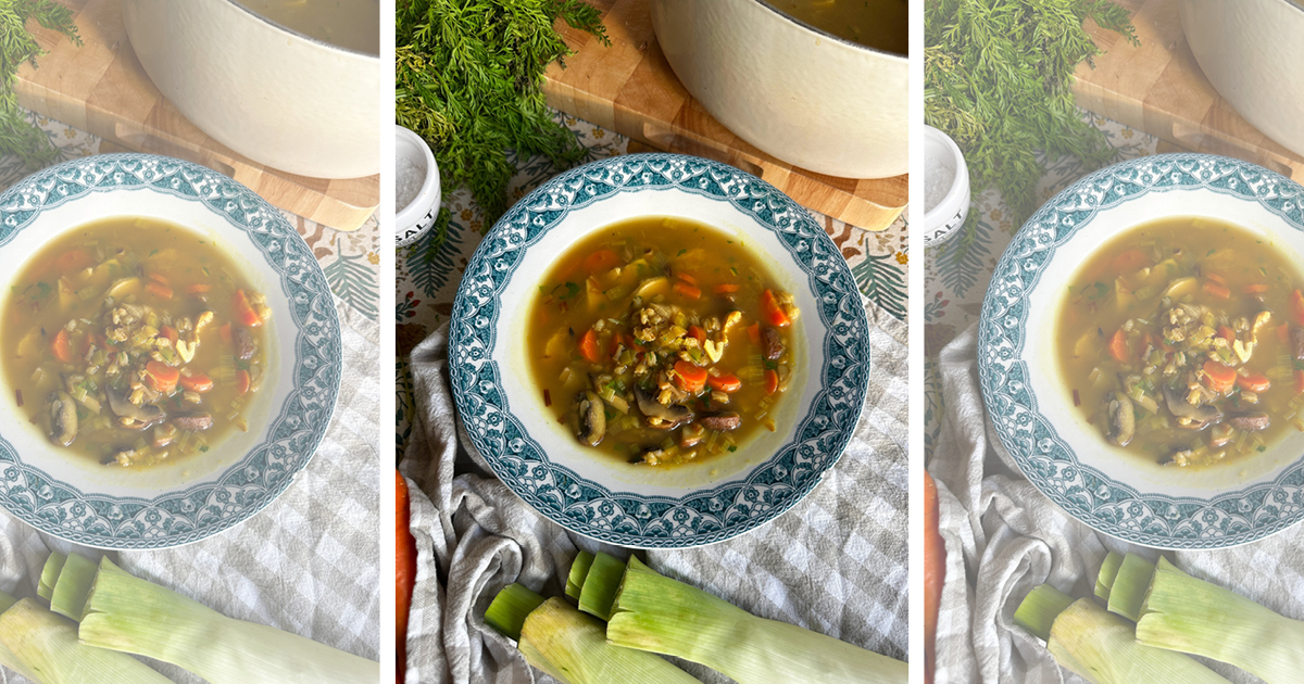 How to Make This Warming Chicken Broth - Recipes - Living North