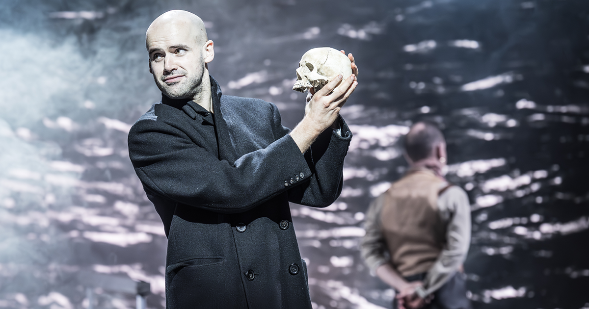 Review of The Royal Shakespeare Company's Hamlet at Newcastle Theatre ...